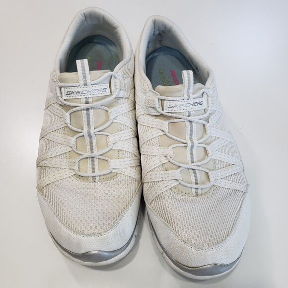 Skechers Wide Fit Memory Foam Woman's Slip on Walking Shoes, Size 10 - Picture 9 of 9